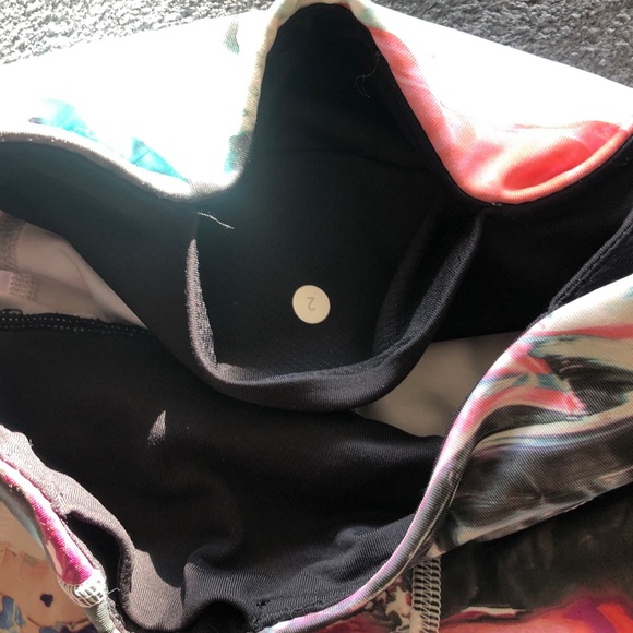 Lululemon run inspire tight leggings - Picture 8 of 8